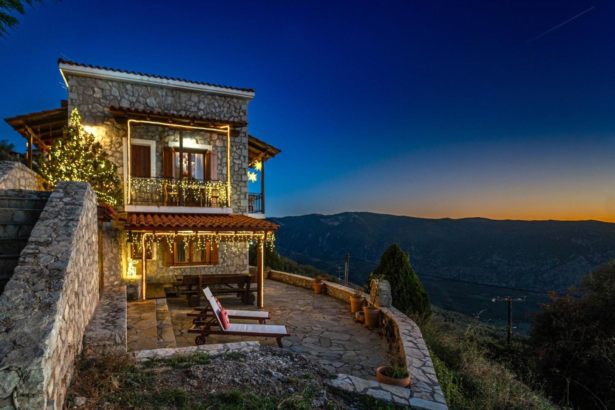Rock Dandy Deluxe Chalet In Arachova - Delphi, Sauna, Prv Parking, Amazing View Kültér fotó