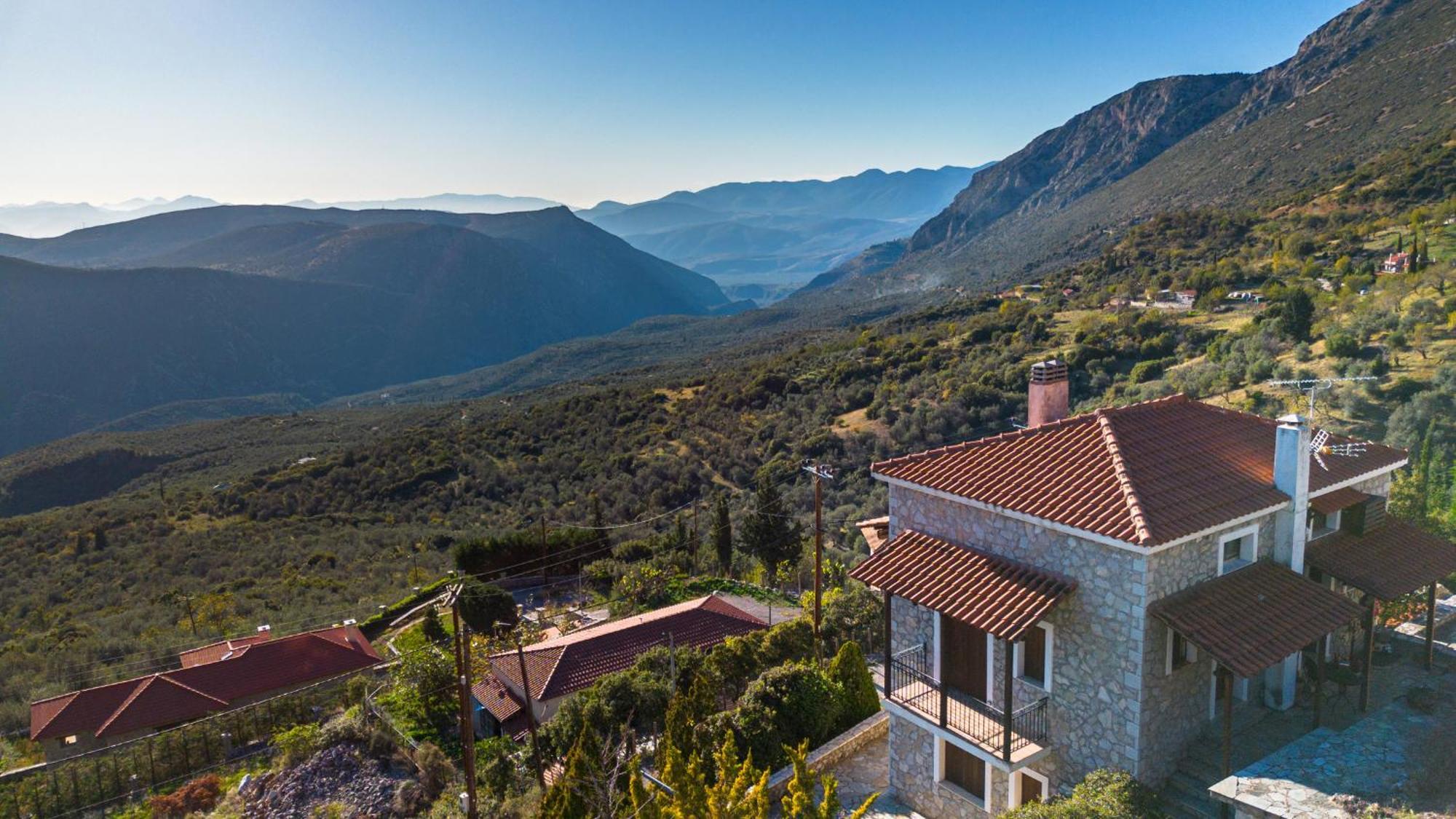 Rock Dandy Deluxe Chalet In Arachova - Delphi, Sauna, Prv Parking, Amazing View Kültér fotó
