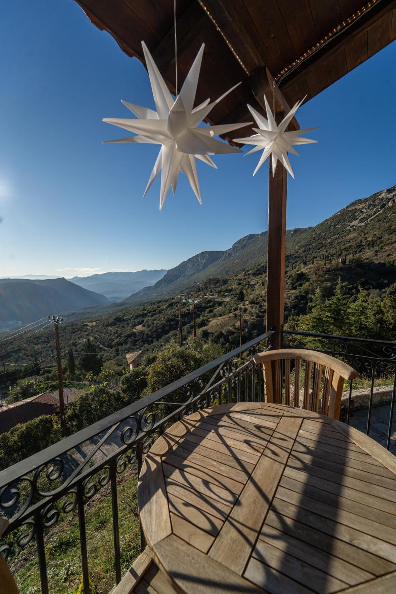 Rock Dandy Deluxe Chalet In Arachova - Delphi, Sauna, Prv Parking, Amazing View Kültér fotó