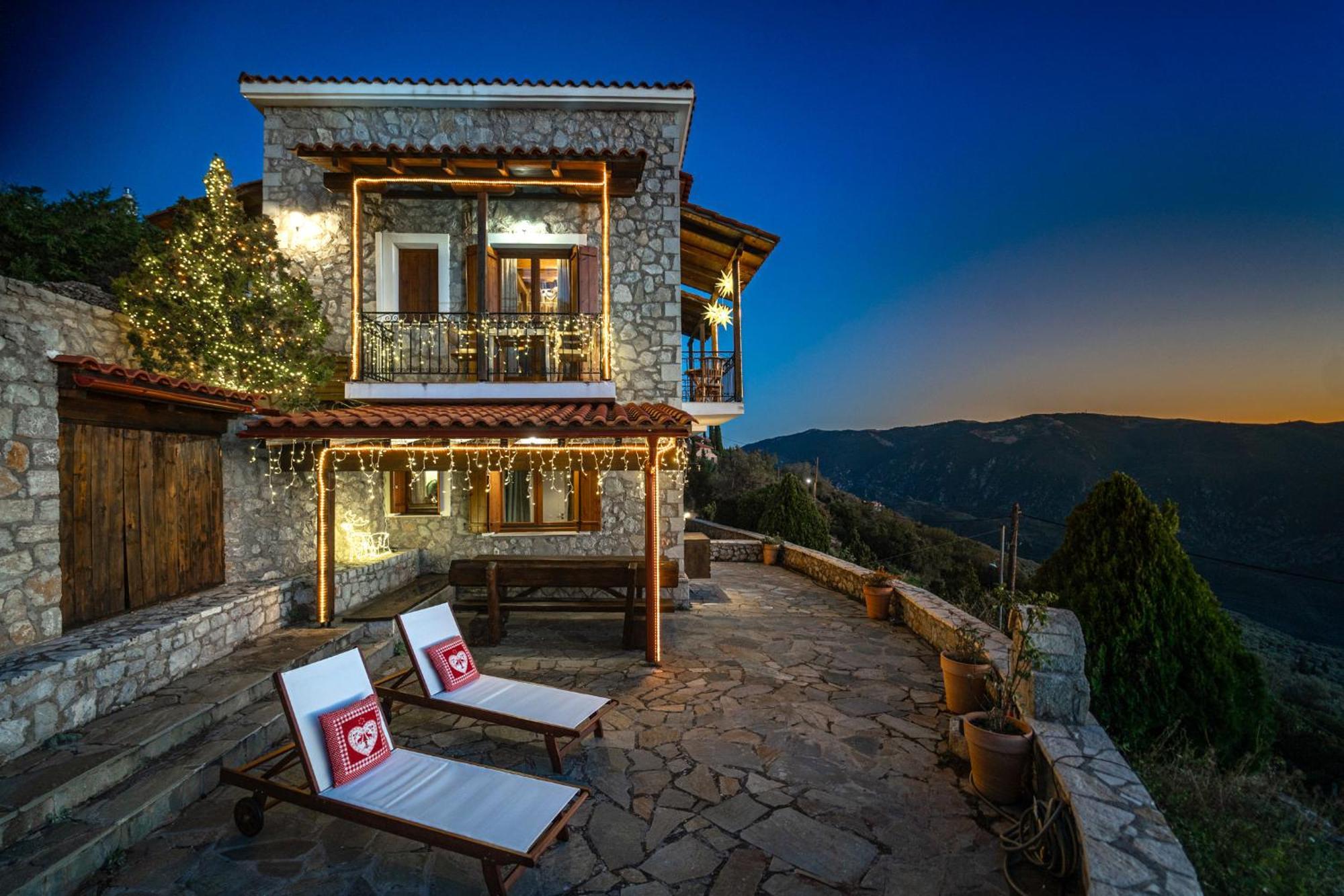 Rock Dandy Deluxe Chalet In Arachova - Delphi, Sauna, Prv Parking, Amazing View Kültér fotó